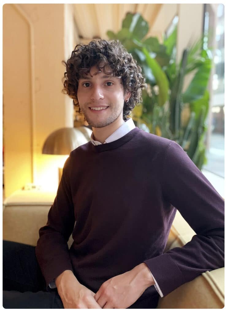 Manu Carrizales Research Consultant